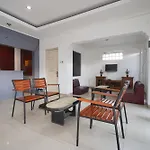 Rehat At Paskal Pelangi